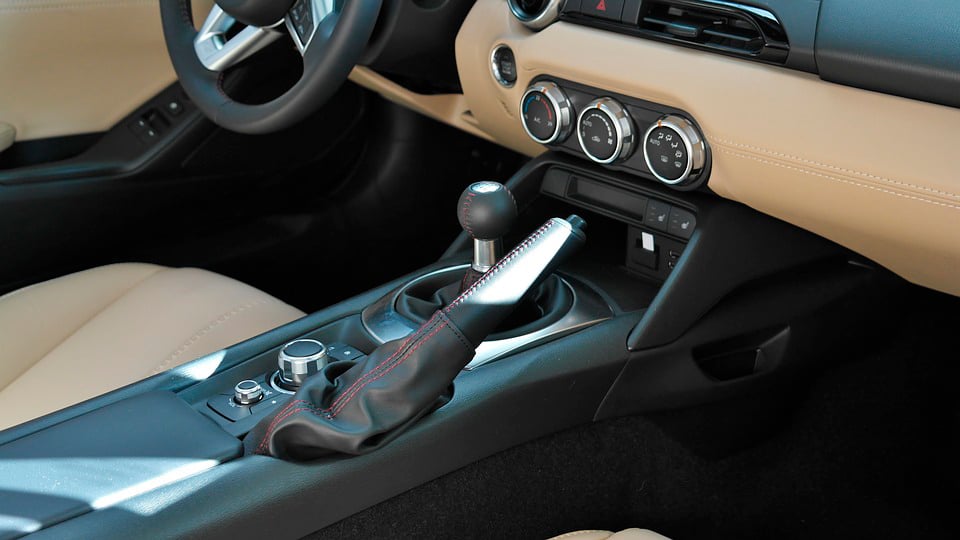 Aquele cheirinho bom de carro novo é feito de propósito…