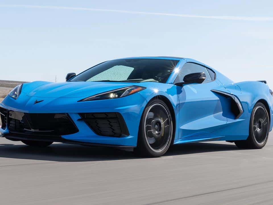 Chevrolet Corvette terá versões elétricas e híbridas