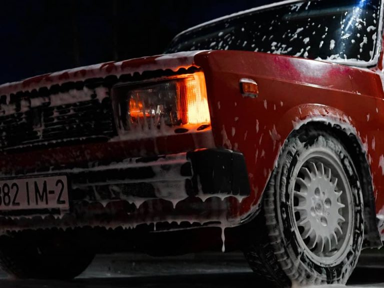 Com que frequência lavar o carro?